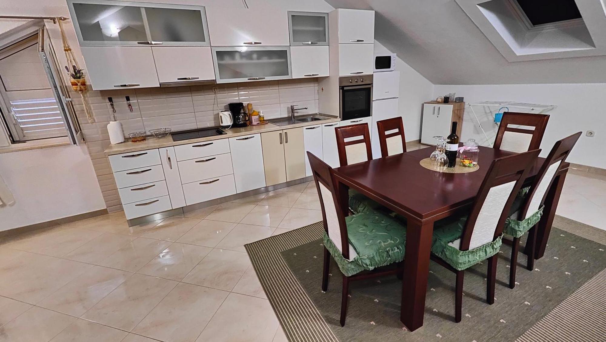 Apartmani Antonia Nakic -Stobrec Сплит Екстериор снимка