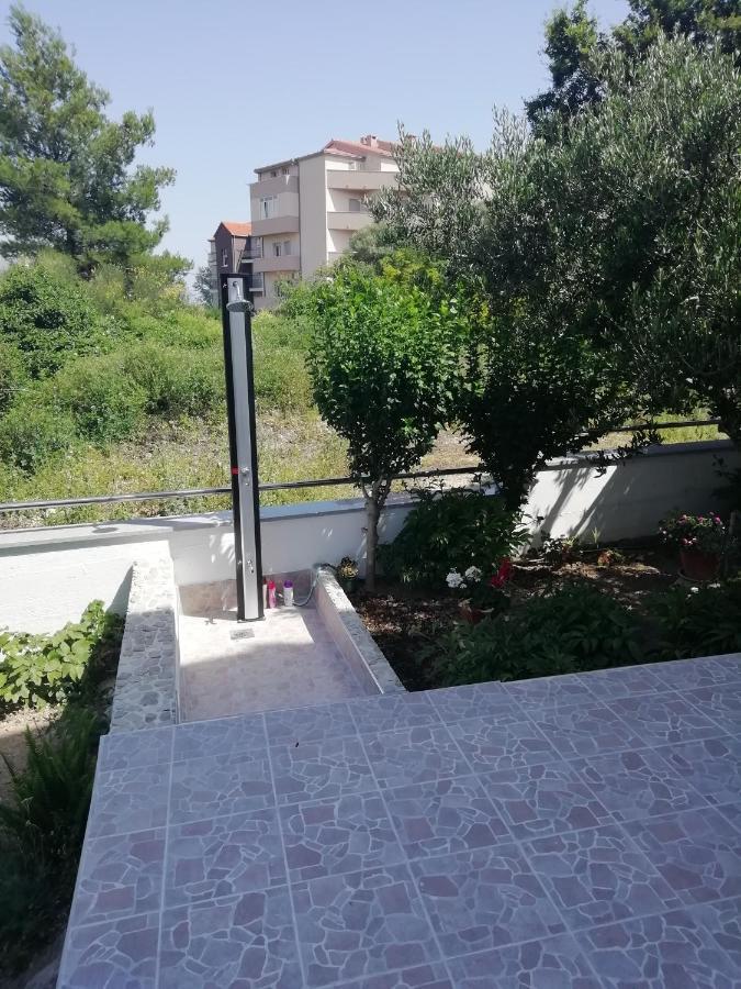 Apartmani Antonia Nakic -Stobrec Сплит Екстериор снимка