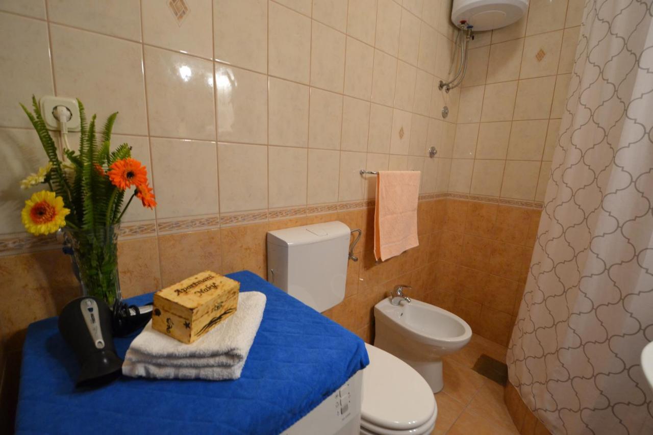 Apartmani Antonia Nakic -Stobrec Сплит Екстериор снимка