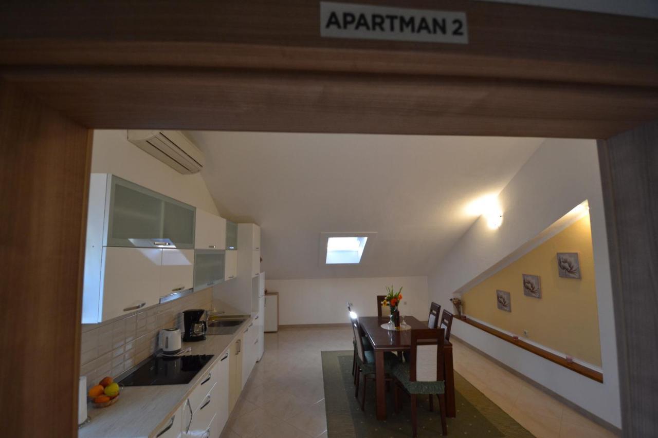 Apartmani Antonia Nakic -Stobrec Сплит Екстериор снимка